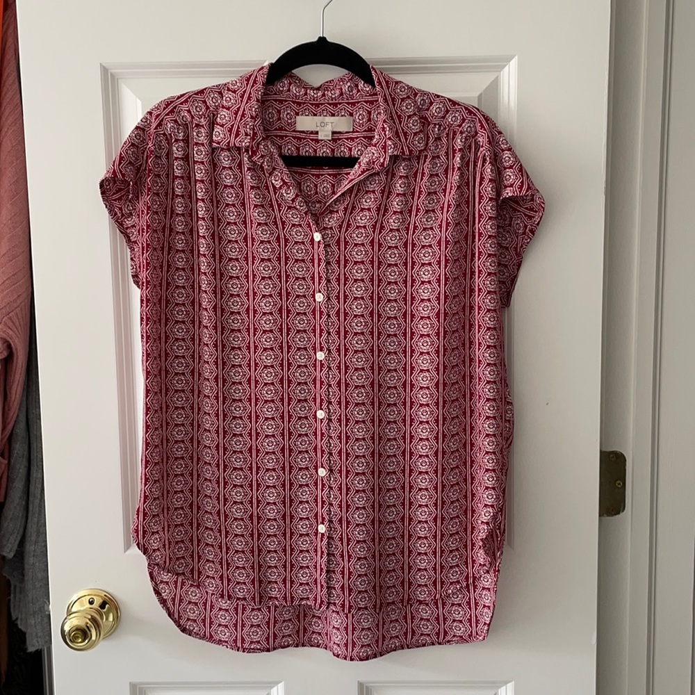 LOFT Short Sleeve Button-Up Blouse